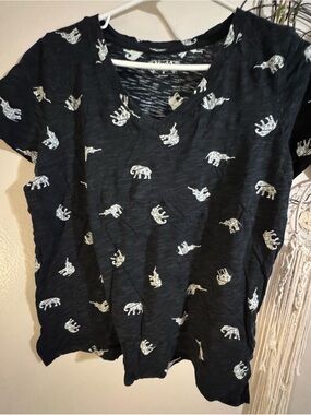 Mudd Black V-Neck Tee with White Elephant Motif